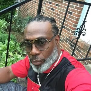 Meet your Posher, Stephen